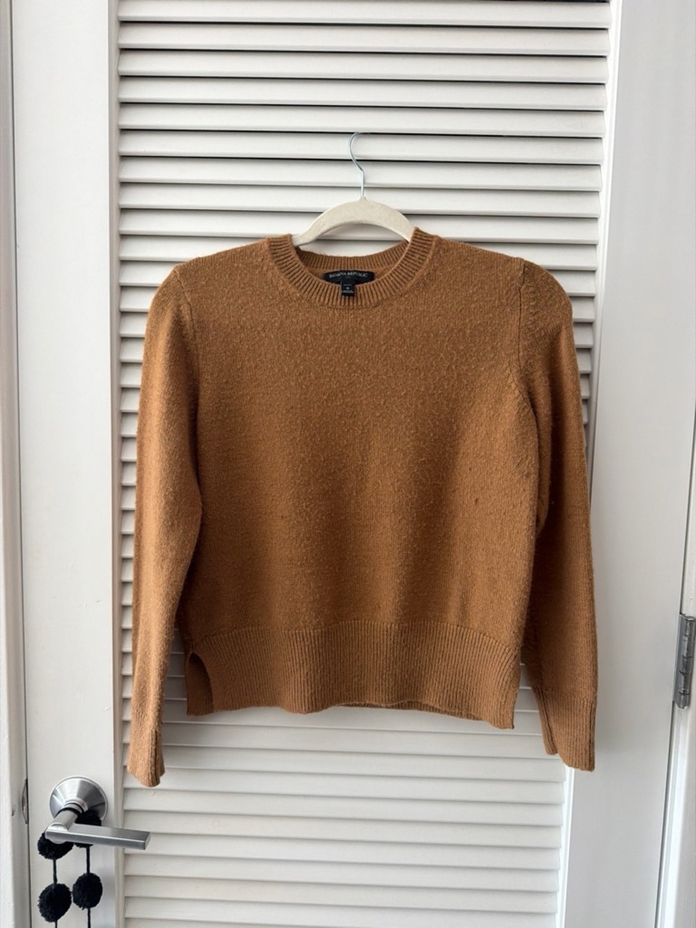 Banana Republic Warm Camel Crewneck Sweater